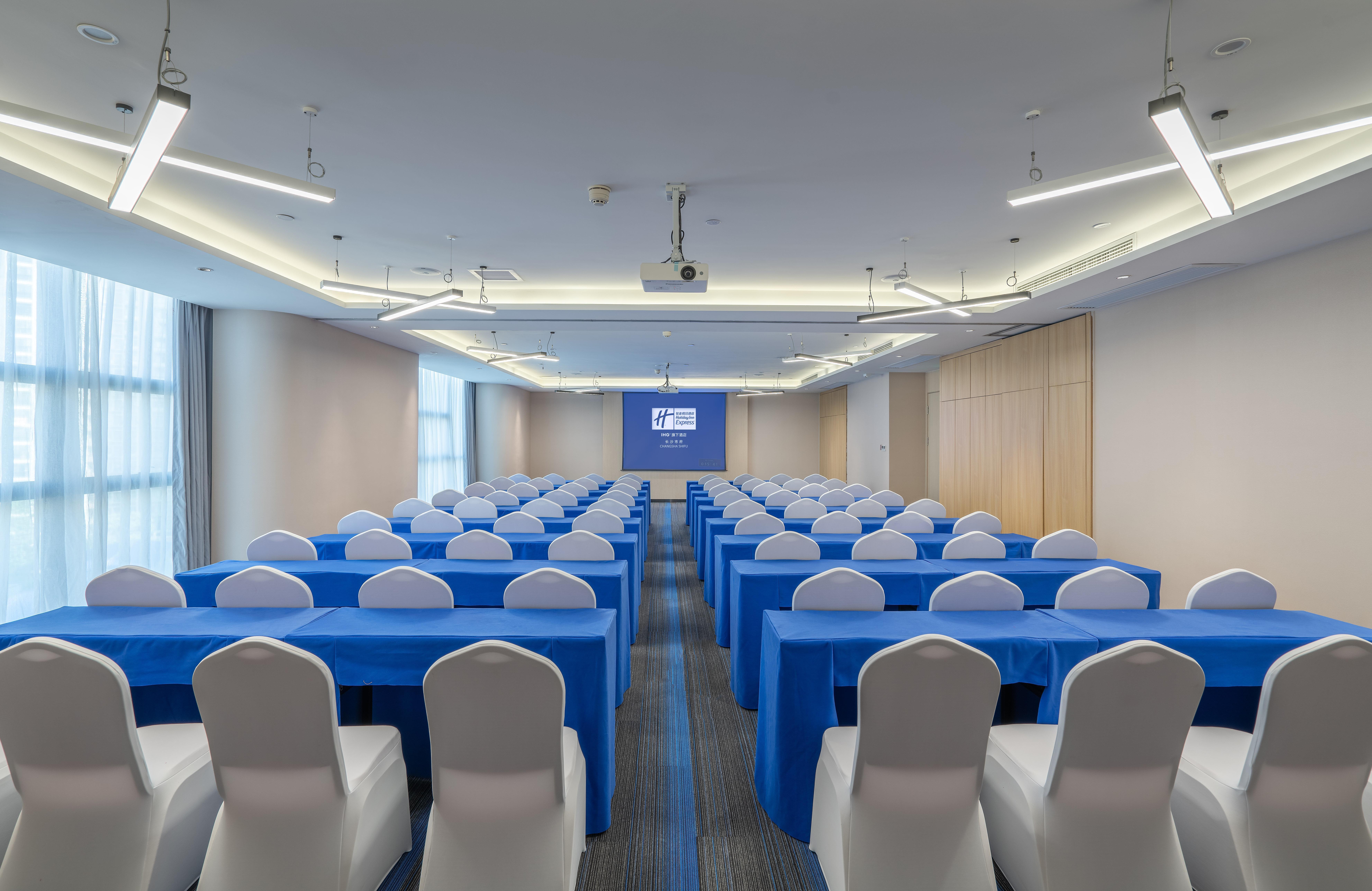 Holiday Inn Express Changsha Shifu By Ihg Ngoại thất bức ảnh